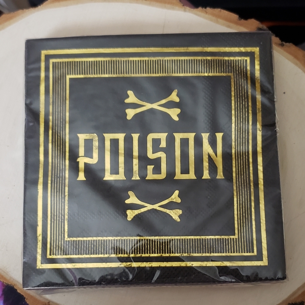 LOT of Martha Stewart Halloween drink/cocktail napkins. Black with gold bones
